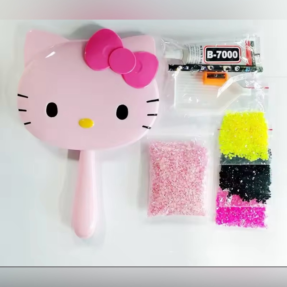 Hello kitty DIY mirror